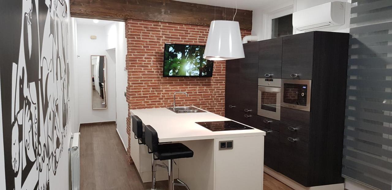 Picasso Callao Wifi Free - Temporada Rental Workers & Stud Madrid Luaran gambar